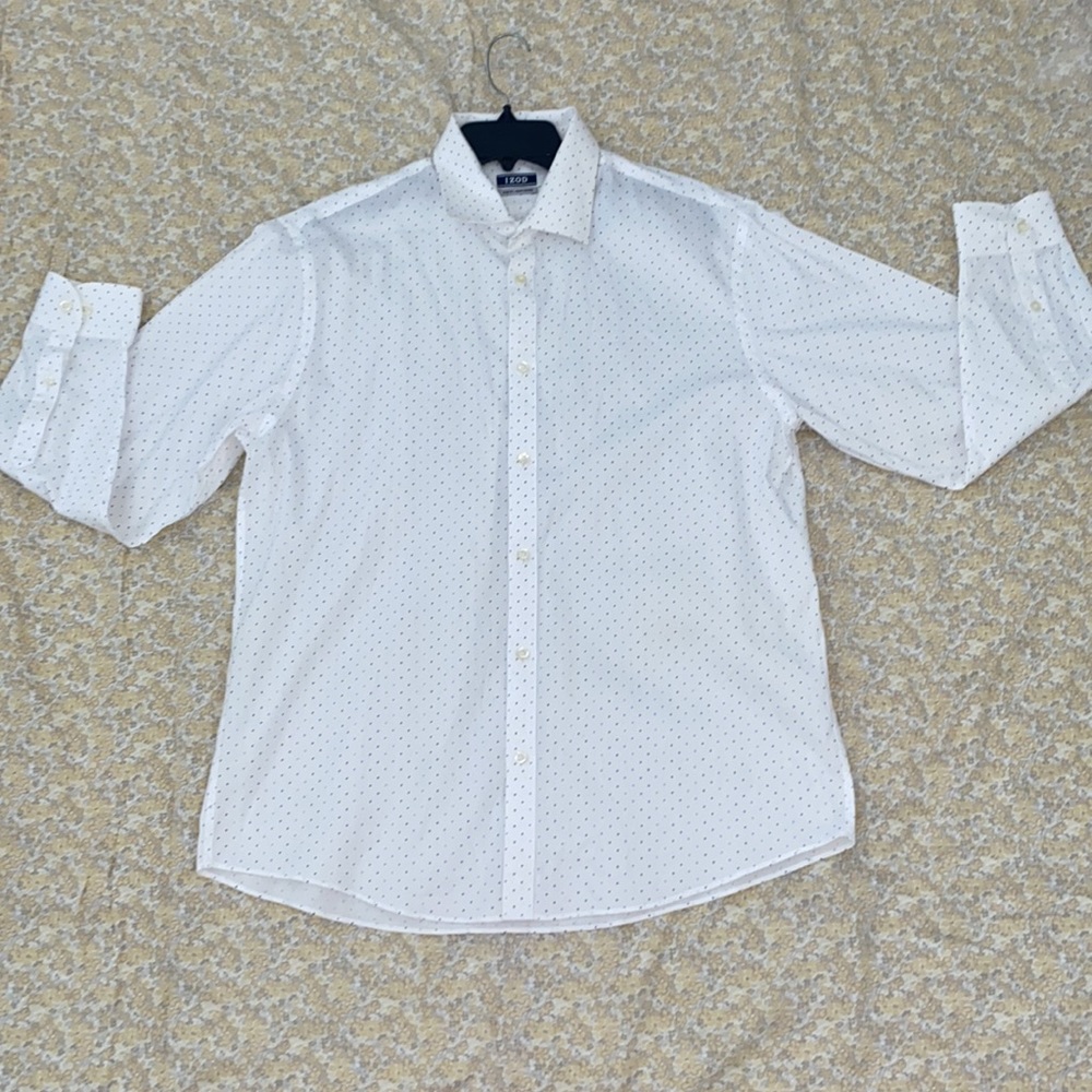 IZOD slim fit Button down long sleeve shirt